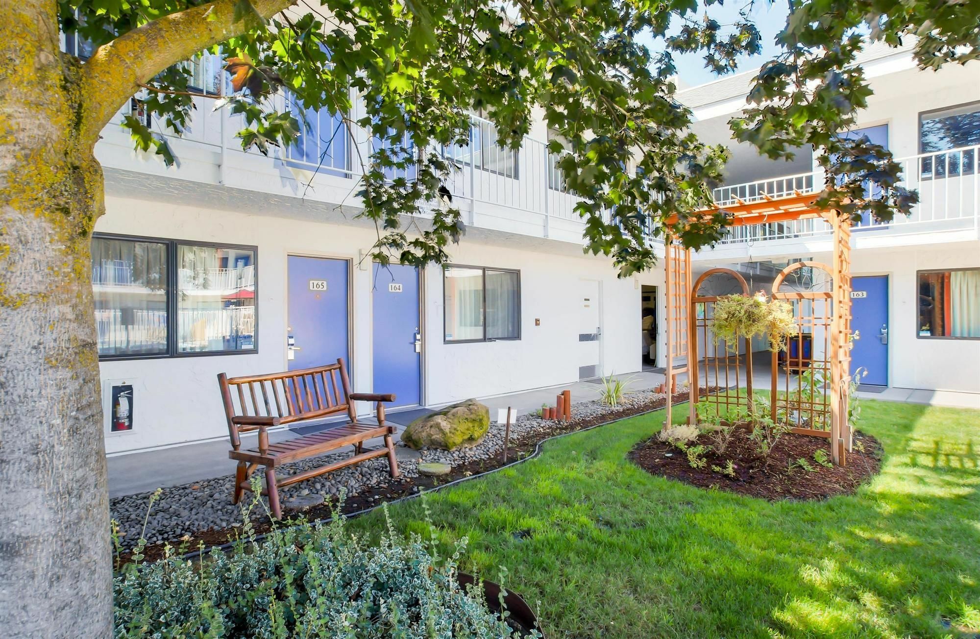 6-medford, Or 2*